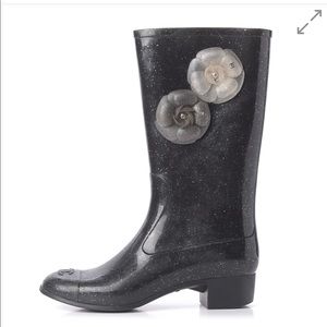 Chanel camellia rainboot 38